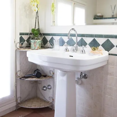 לינה וארוחת בוקר Il Bagattino פררה