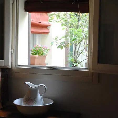 Il Bagattino לינה וארוחת בוקר פררה