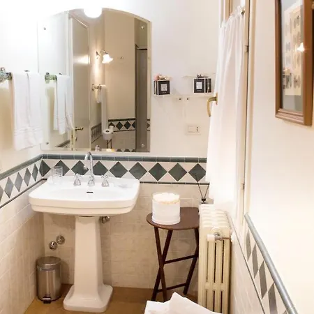 Il Bagattino לינה וארוחת בוקר פררה